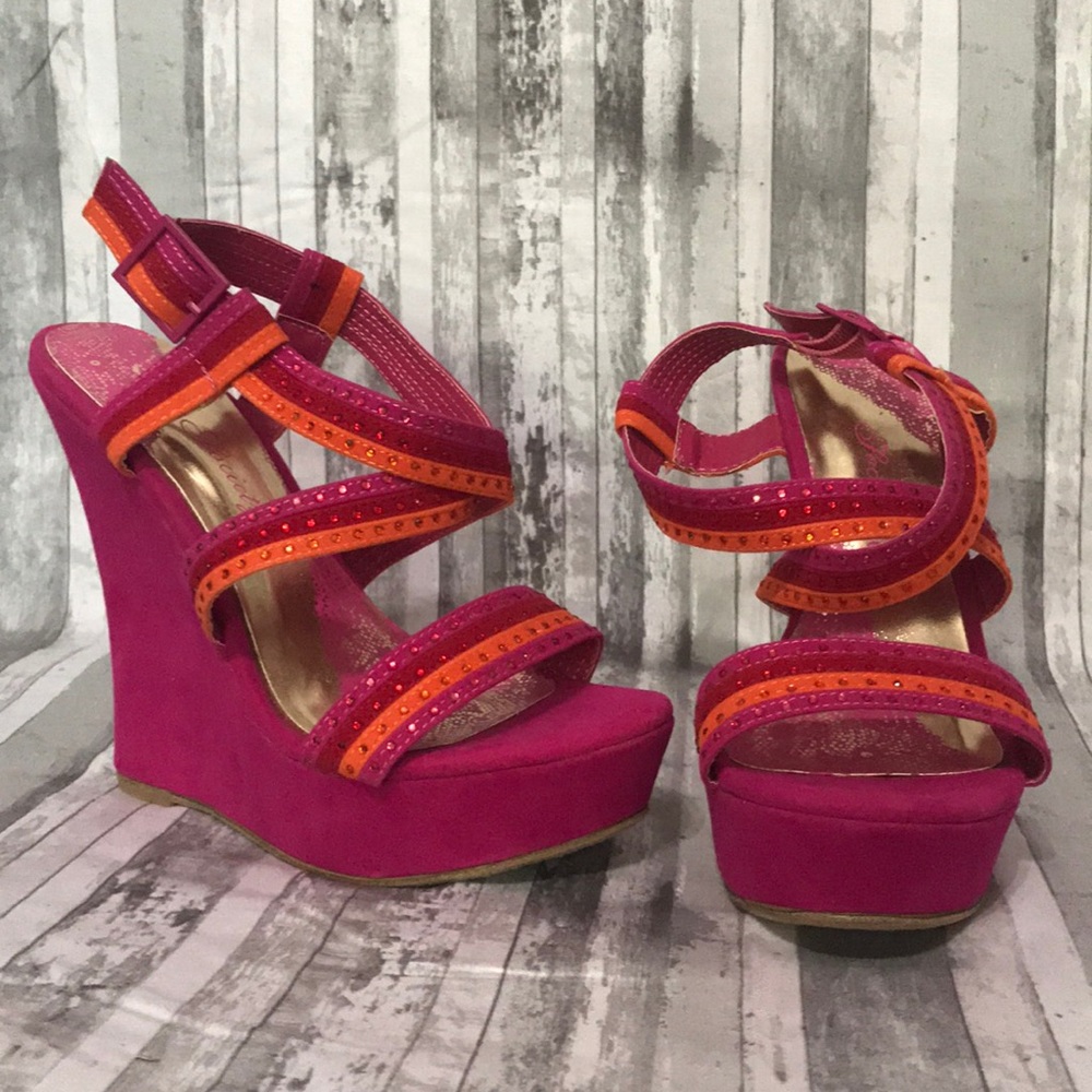 Society 86 pink wedge heels size 7